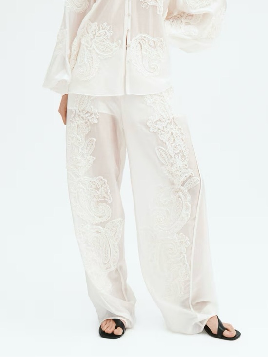 H&M Pants - NWT. H&M Edition S/S 2026 Appliqued Barrel-Leg Pants (white) Sz 16